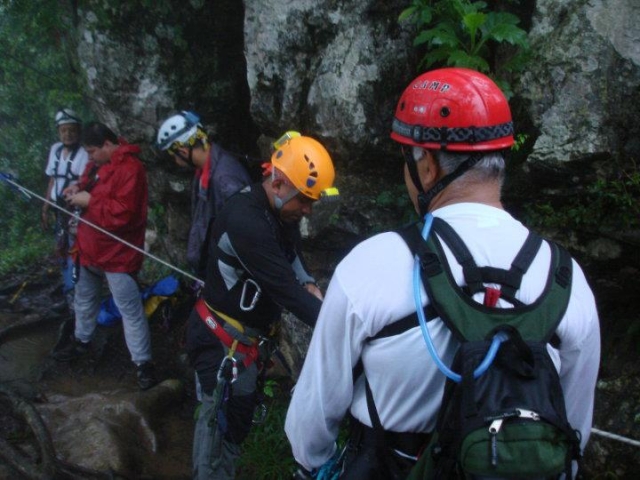 Preparados para la cuevas